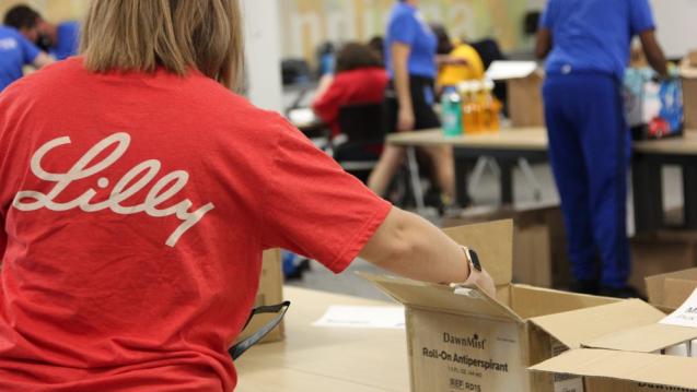 Lilly volunteers