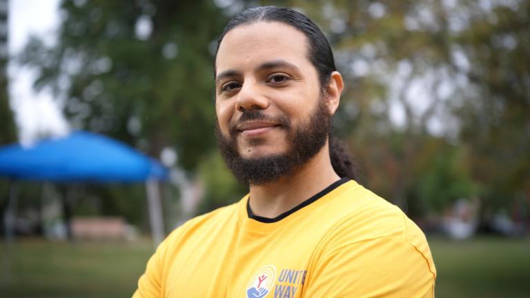 Man in a United Way shirt