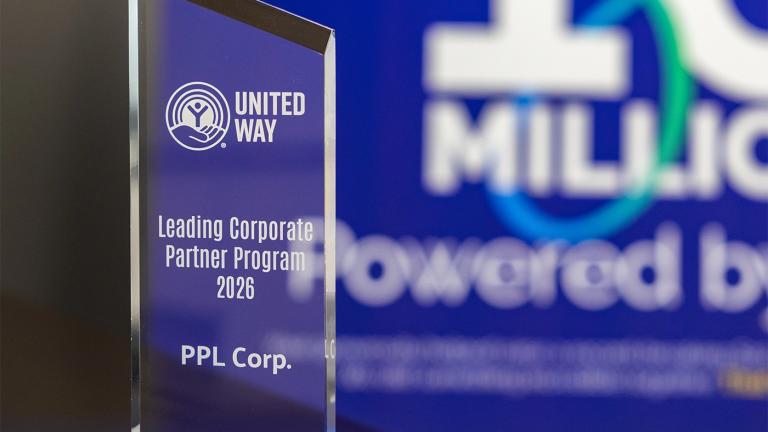 Award recognizing PPL Corp as a United Way Leading Corporate Partner