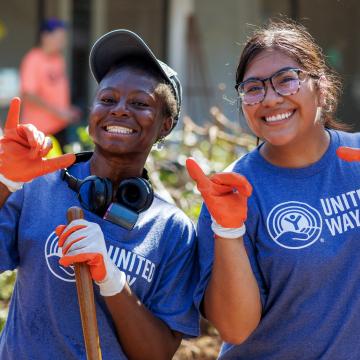 Two United Way Volunteers