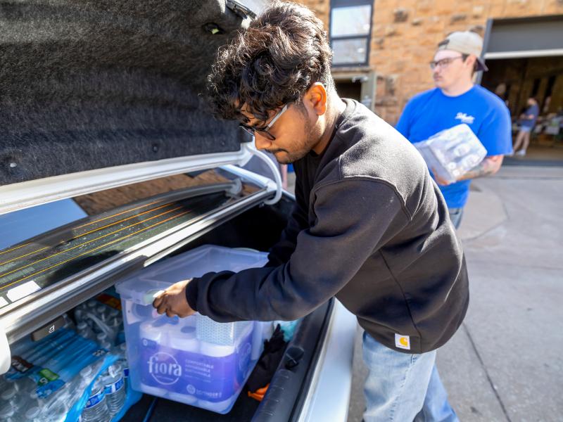 Packing Supplies in a Trunk